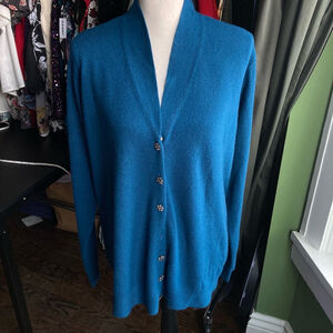 SOLD-Jaclyn Smith Collection. Teal blue soft cardigan XL